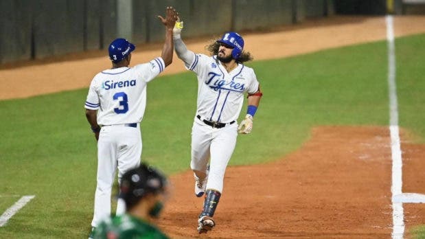 Jorge “Aquaman” Alfaro se baja de Serie del Caribe y se enfoca en Medias Rojas