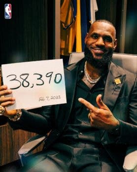 LeBron James rompe un récord y se convierte en el máximo anotador de la historia de la NBA