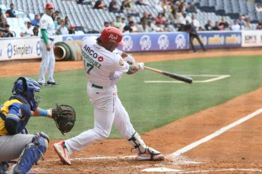 Serie del Caribe: En dramático partido, México supera 7 carreras por 6 a Colombia