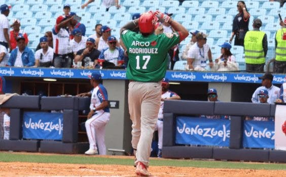 Tigres del Licey dominaron casi todo el juego pero cayeron en debut Serie del Caribe