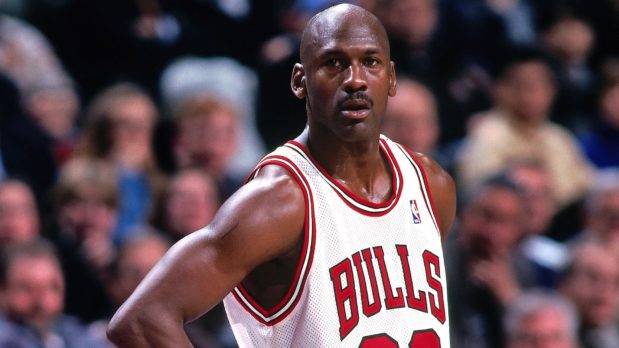 A 40 años de los dos contratos de Michael Jordan que cambiaron la historia del deporte