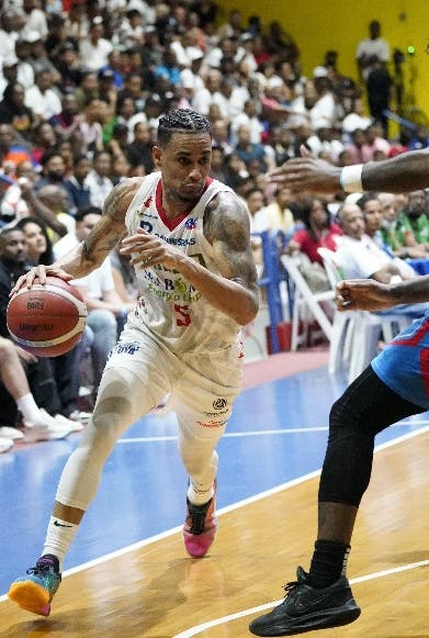 Bameso derrota a San Lázaro en basket