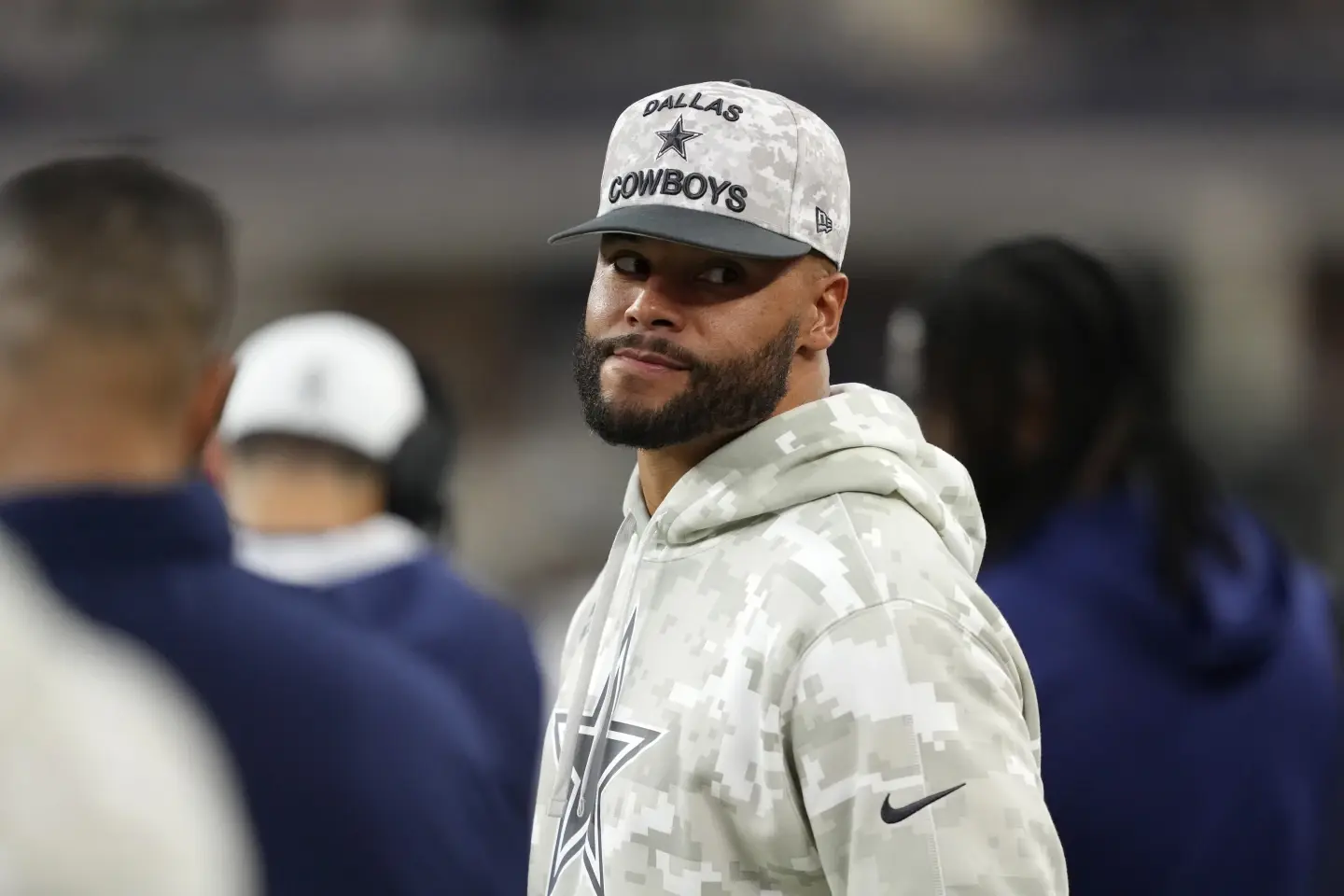 Dak Prescott se someterá a una cirugía que pondrá fin a la temporada