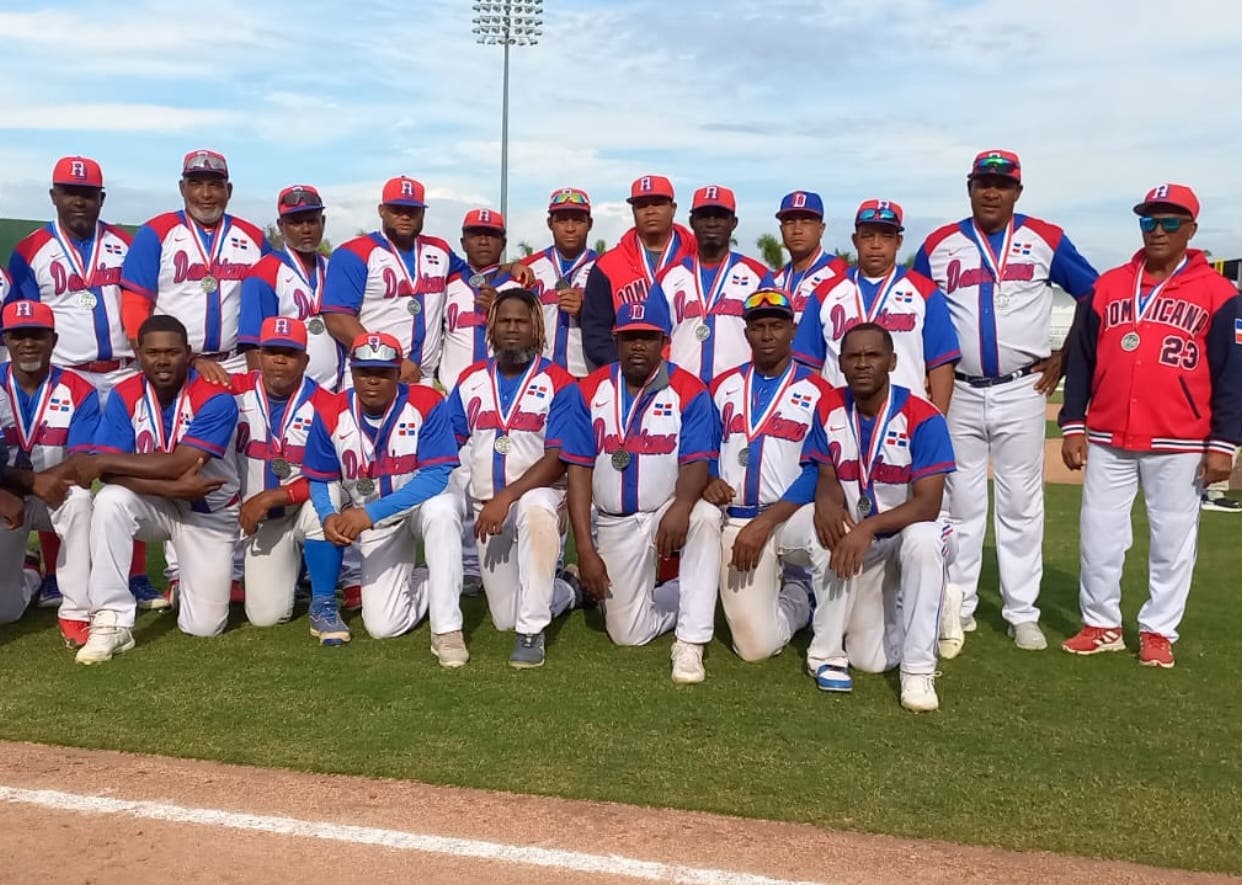 RD gana plata en Mundial de Veteranos