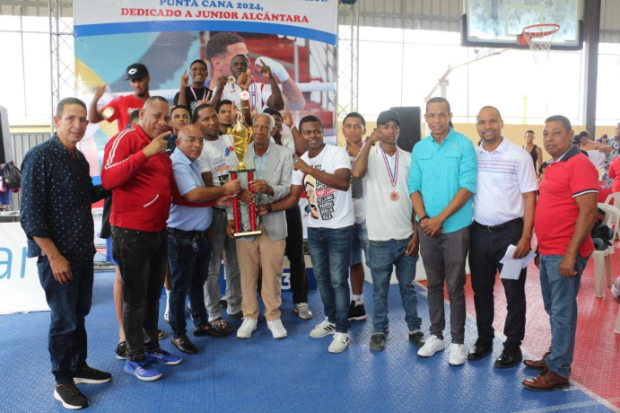 Provincias SD, Monte Plata y Santiago lideran ranking boxeo